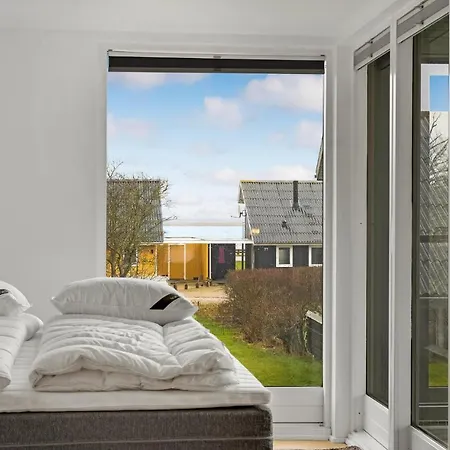 2 Bedroom Lovely In Casa de Férias *