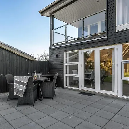 2 Bedroom Lovely In Holiday home Hemmet