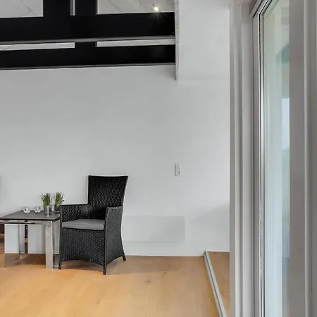 2 Bedroom Lovely In